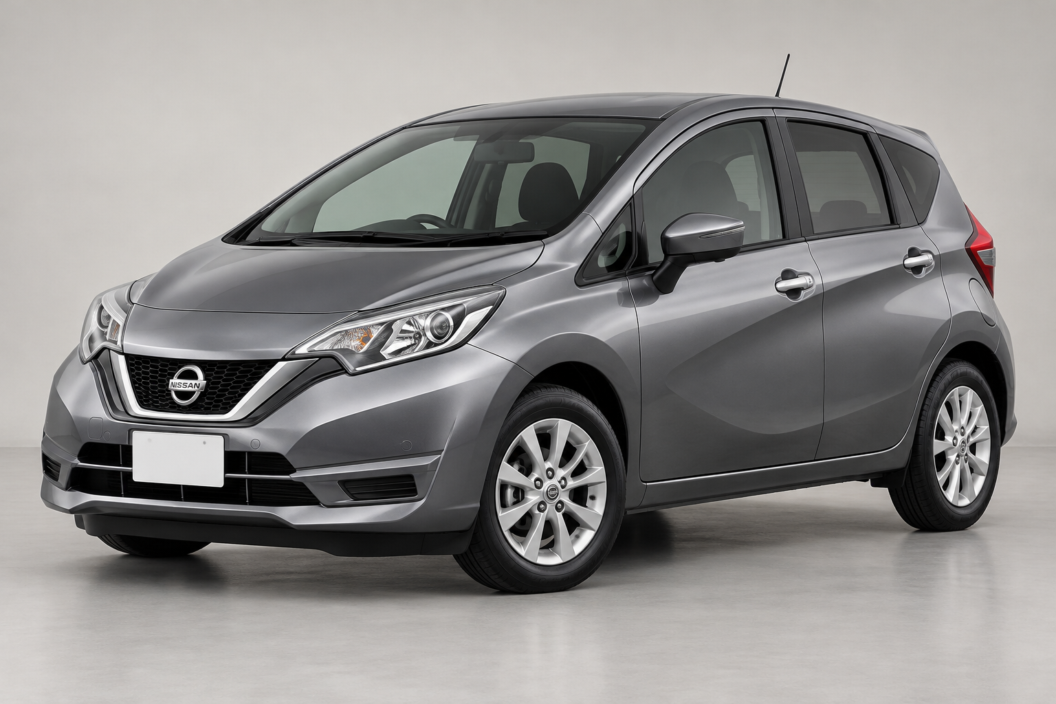 Grey Nissan Note E12